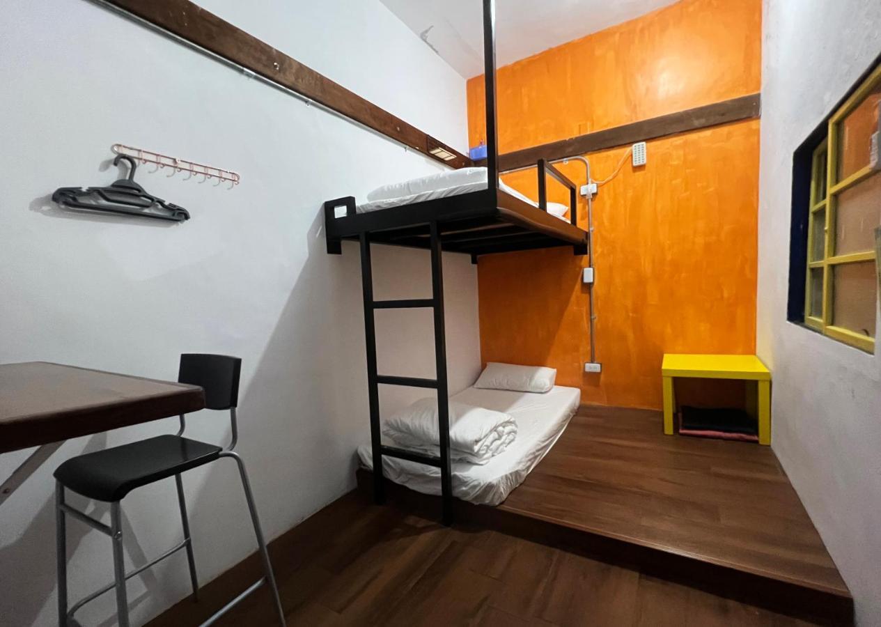 Appartamento 小心沙發背包客棧 Chenggong Esterno foto